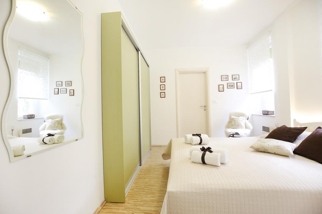 Allegro Exclusive Suites Old Town Center Zadar Exterior photo
